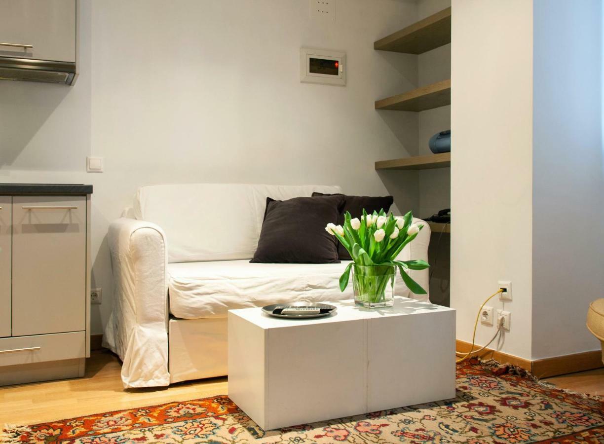 Homz Studios Neapolis Atena Exterior foto